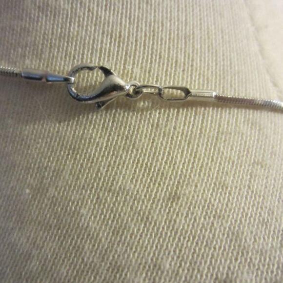 Silver Tone Dolphin Necklace Ocean Abalone Pendant Chain - Picture 10 of 13